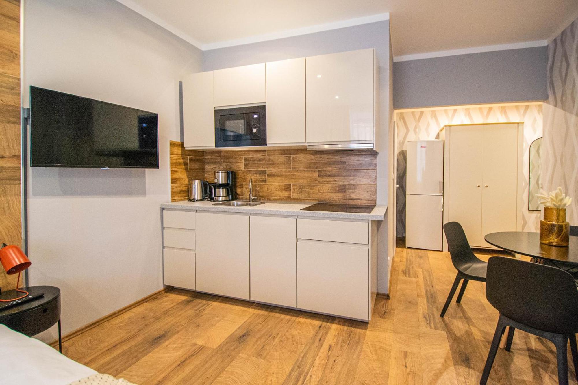 Cozy Studio In The Main City Center, Prague