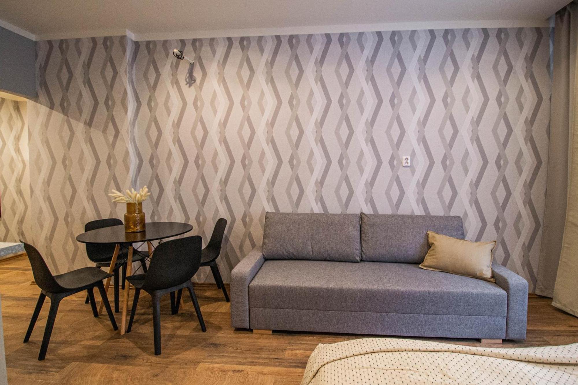 Cozy Studio In The Main City Center — Fotky 1